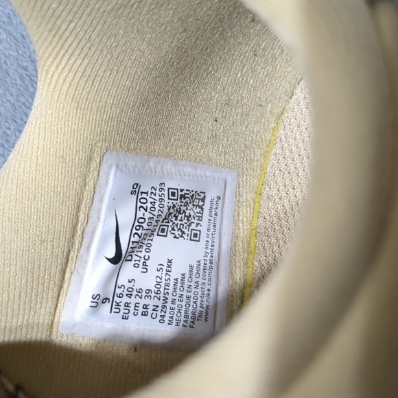 Nike Air Force 1 Fontanka Sneakers Low Top women's size 9 - Picture 7 of 9